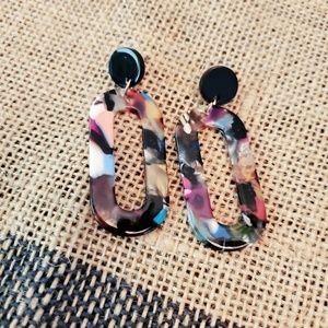 Beautiful tortoise shell earrings